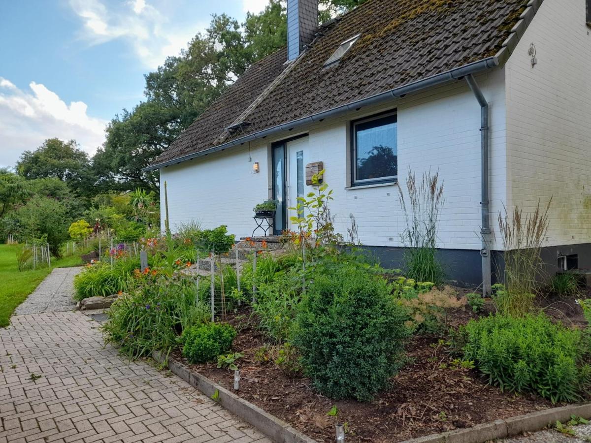 Haus Wald und Wiese Wohnung Wiese Ehndorf Exterior foto